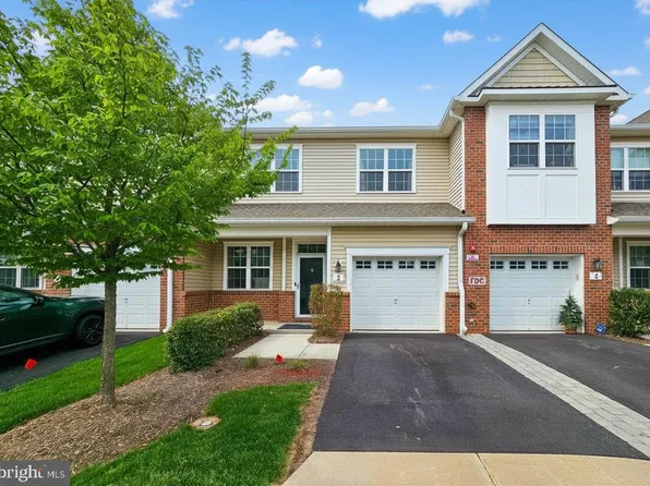 3 Cannon Dr, Pennington, NJ 08534