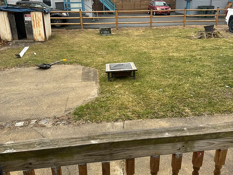 24 Dyson St — Photo 15