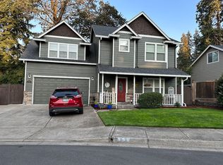 951 S 56th St, Springfield, OR 97478