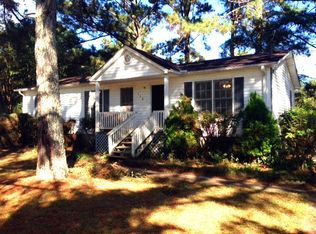 125 Hickory Cir, Carrollton, GA 30116