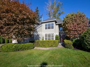 5901 SW Langford Ln, Lake Oswego, OR 97035