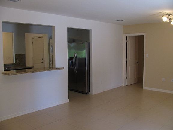 5th image of 72 Wild Olive Ln