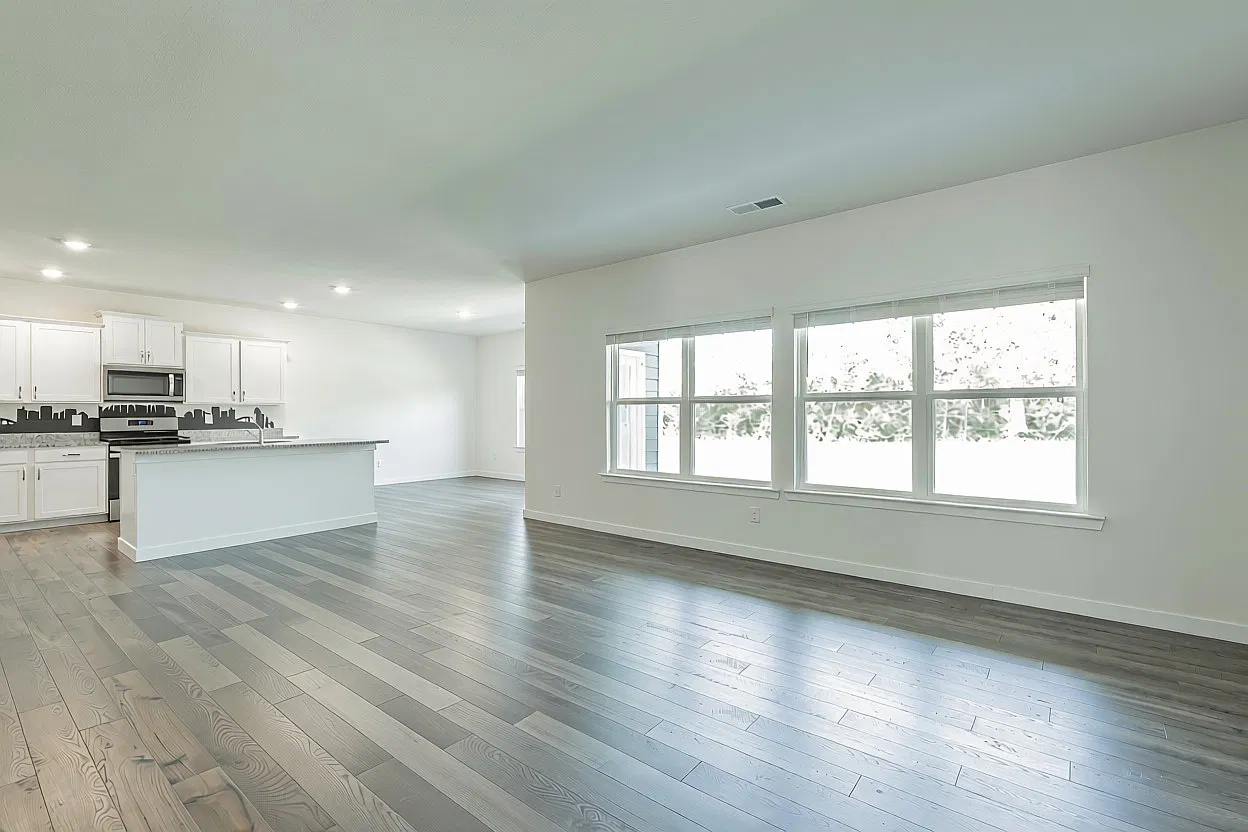 4 bed, 2250 sqft, $2,895 — Photo 2