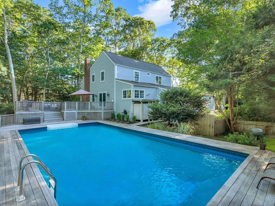 44 Wireless Rd