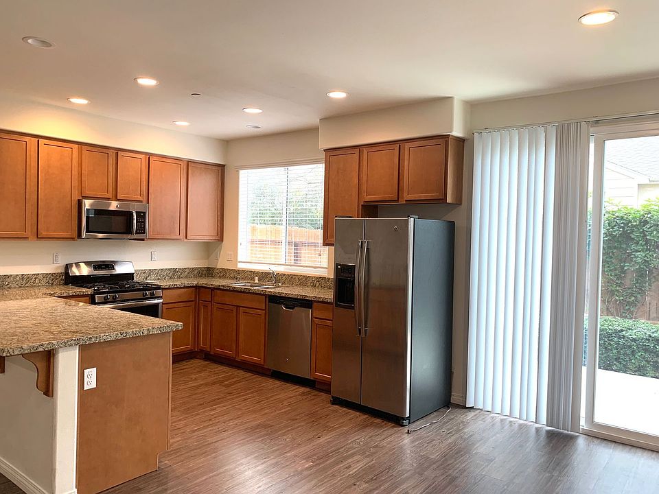 Valencia 89358973 Valencia St Spring Valley CA Zillow