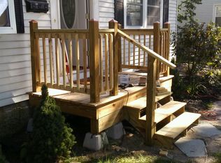 19 Rooney Ave, Albany, NY 12205