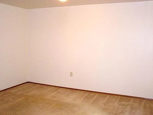 Country Park Apartments — Photo 4