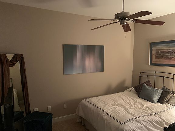 5th image of 5209 Mulholland Dr