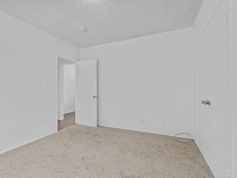 3247-3255 Santa Ana St. — Photo 8