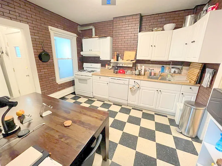 210 River St — Photo 1