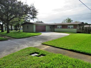 977 Nicklaus Dr, Rockledge, FL 32955