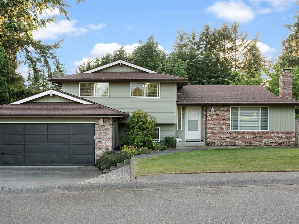 1st image of 2043 NE Ridgewood Drive