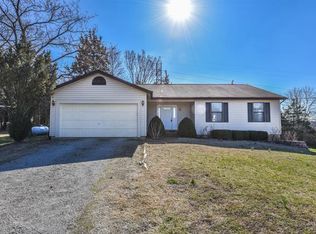 18 Cedar Glade Ln, Eureka, MO 63025