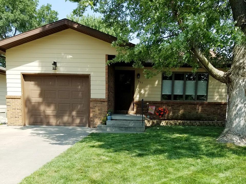 1st image of 507 N Waldo Ave