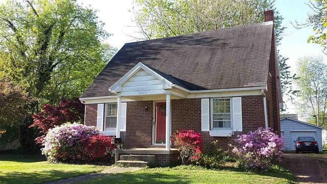 1st image of 1733 E Blackford Ave