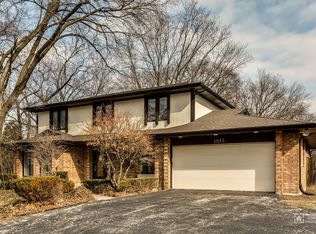 1955 Landwehr Rd, Northbrook, IL 60062