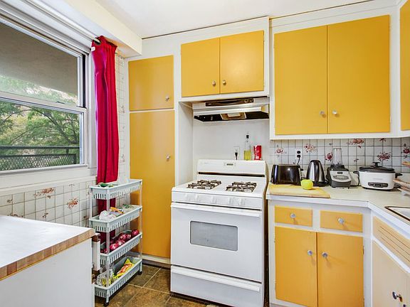 4th image of 35-31 85th St APT 5G