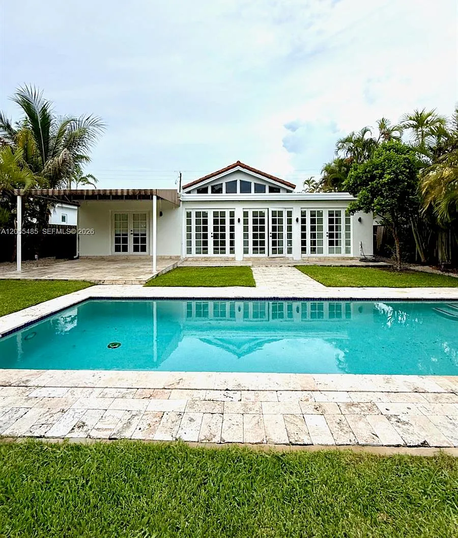 Biscayne Point — Photo 3