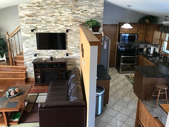 2nd image of 4112 W McGinnis Dr