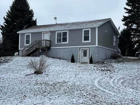 10550 Hillsdale Rd, Camden, MI 49232