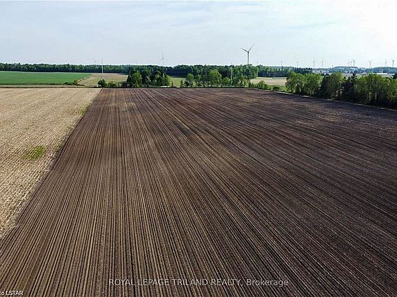 5th image of 27796 Nairn Rd