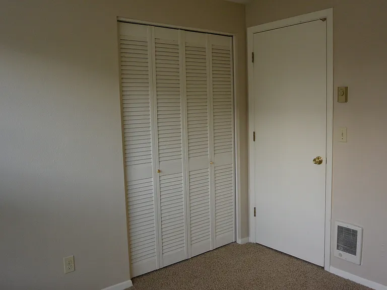 8307 NE Starflower Ct — Photo 15