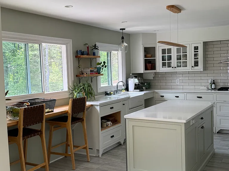 11 Old Barn Rd — Photo 6