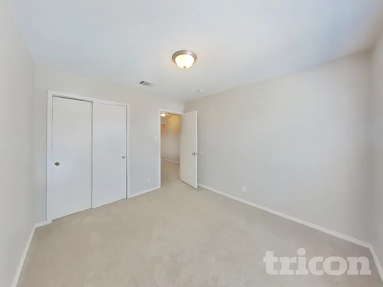 219 Birchwood Bay — Photo 11