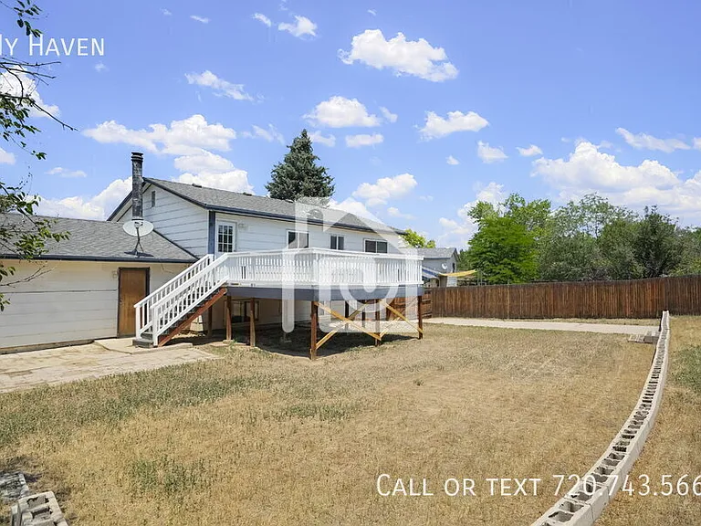 17898 E Mexico Dr — Photo 22