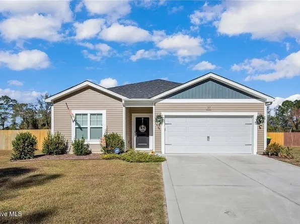 317 Laurel Lake Road, Salemburg, NC 28385