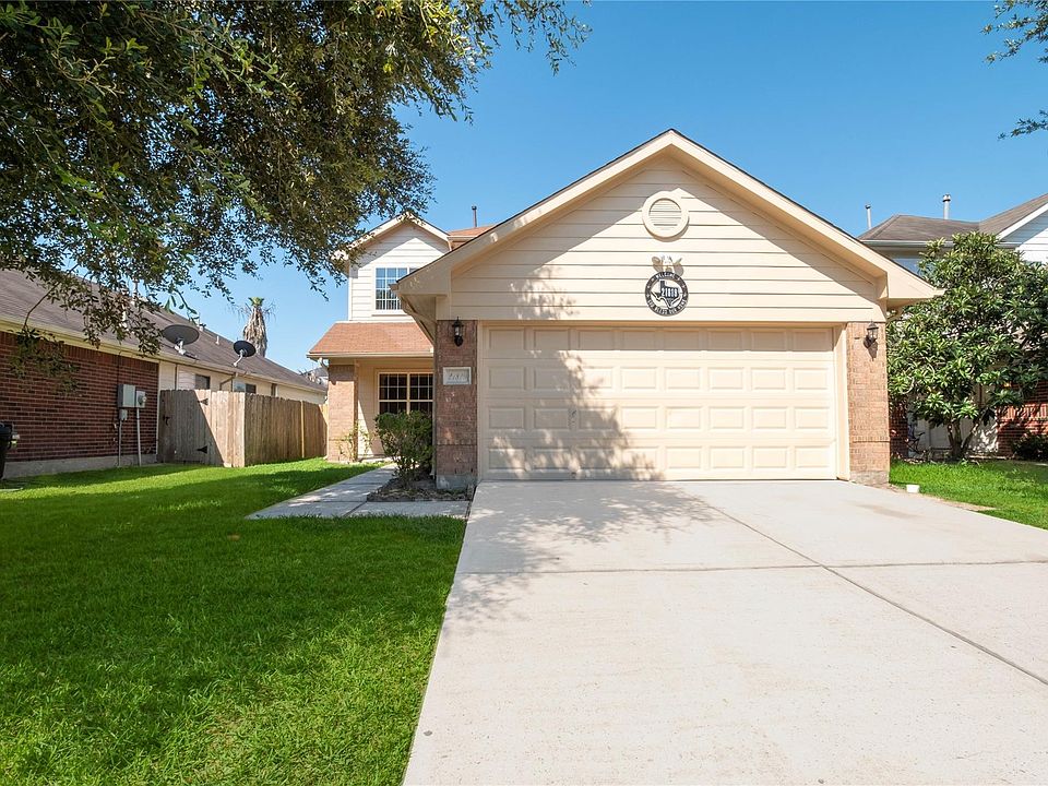 1st image of 21819 Siberian Elm Ln