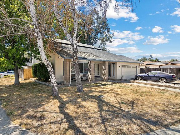 2nd image of 4017 Chatsworth Cir