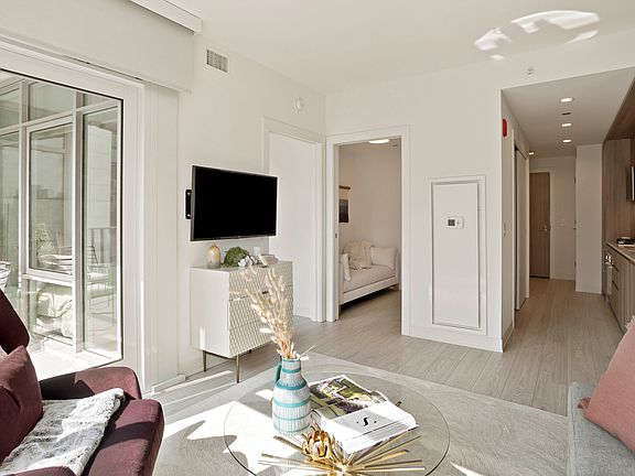5th image of 354 N Union Ave #2/2