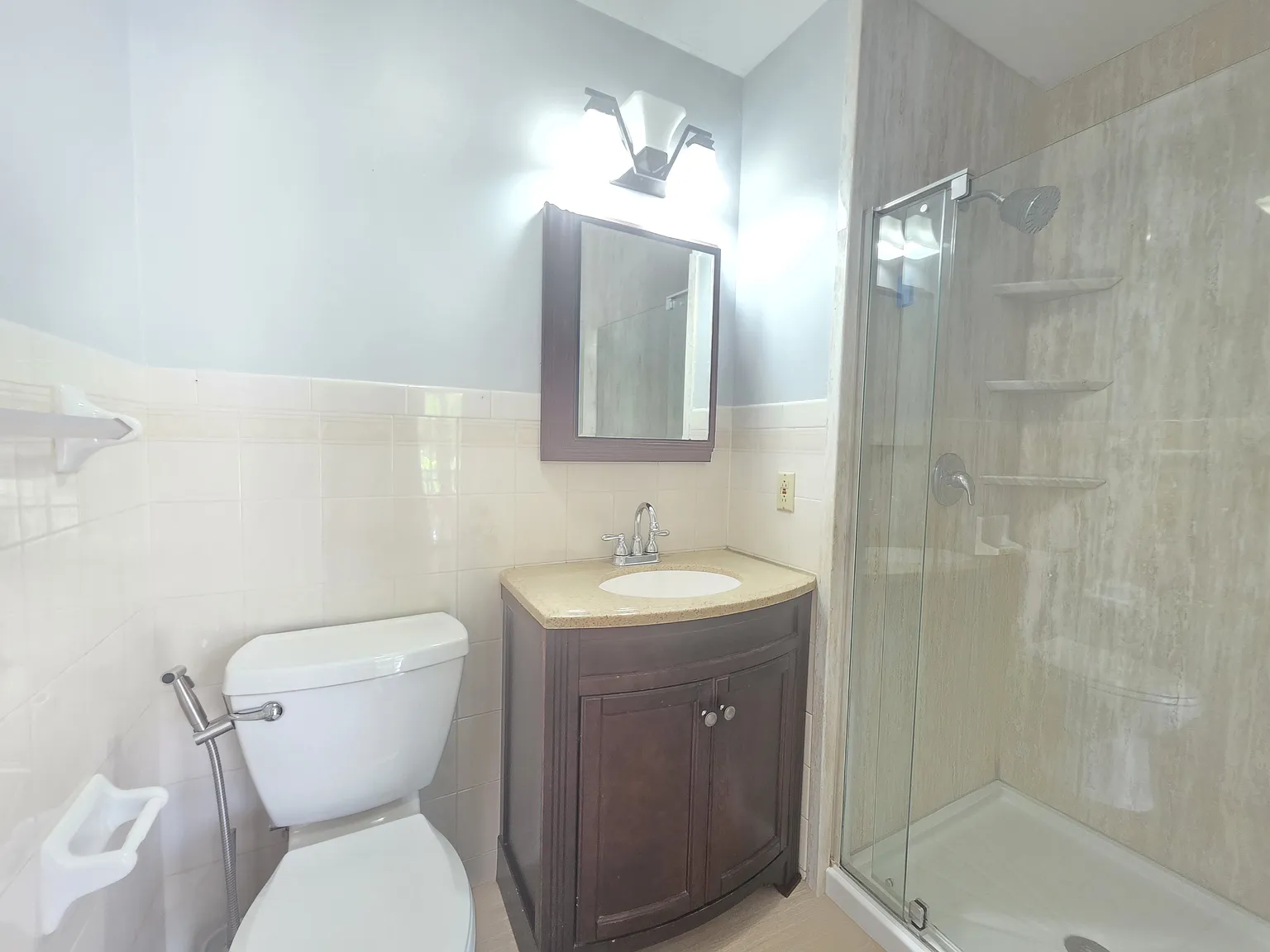 3 bed, $3,200 — Photo 3