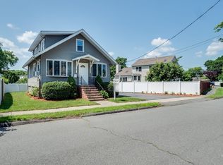 7 Henry St, Saugus, MA 01906