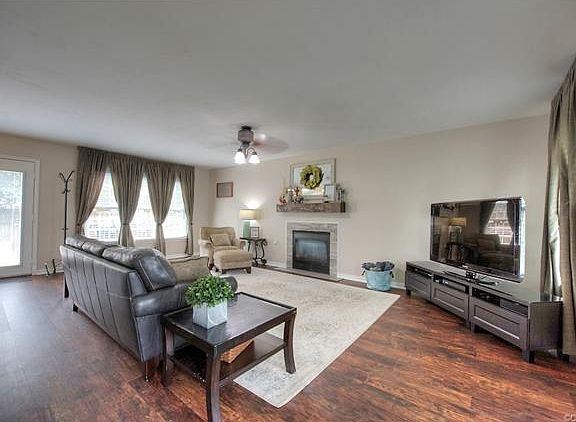 2nd image of 14215 Thrushwood Ct