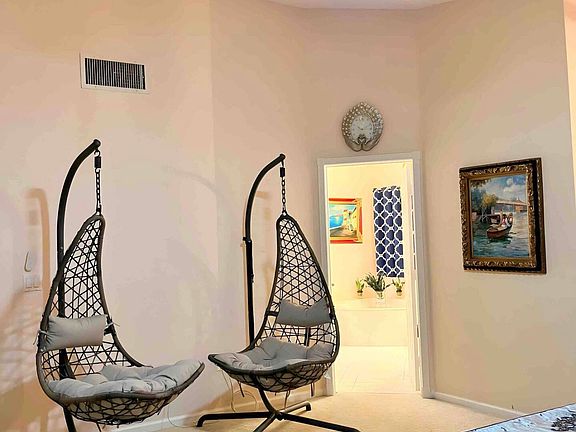 4th image of 2120 Chagall Cir