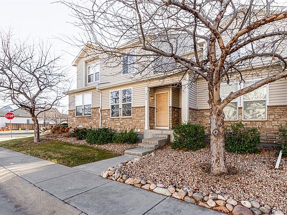 2nd image of 212 Blue Bonnet Drive