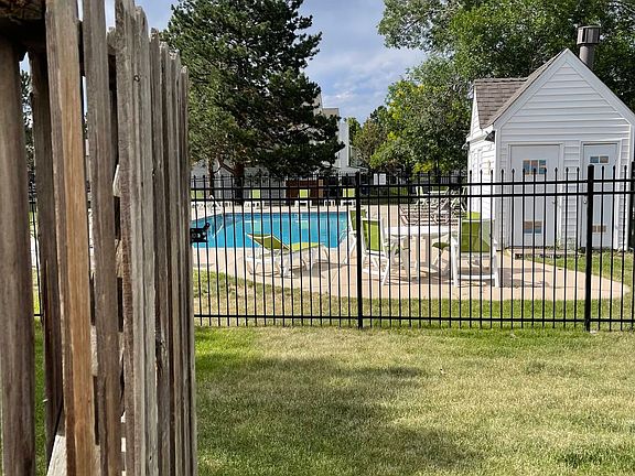3rd image of 8813 W Floyd Ave