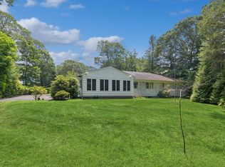 720 Midwood Rd, Cutchogue, NY 11935