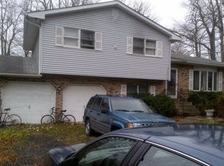 9187 Buttonwood Ct, Coolbaugh Township, PA