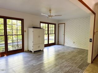 226 Clubhouse Dr, Macon, NC 27551