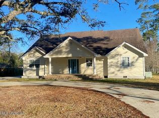 16 39th St, Gulfport, MS 39507