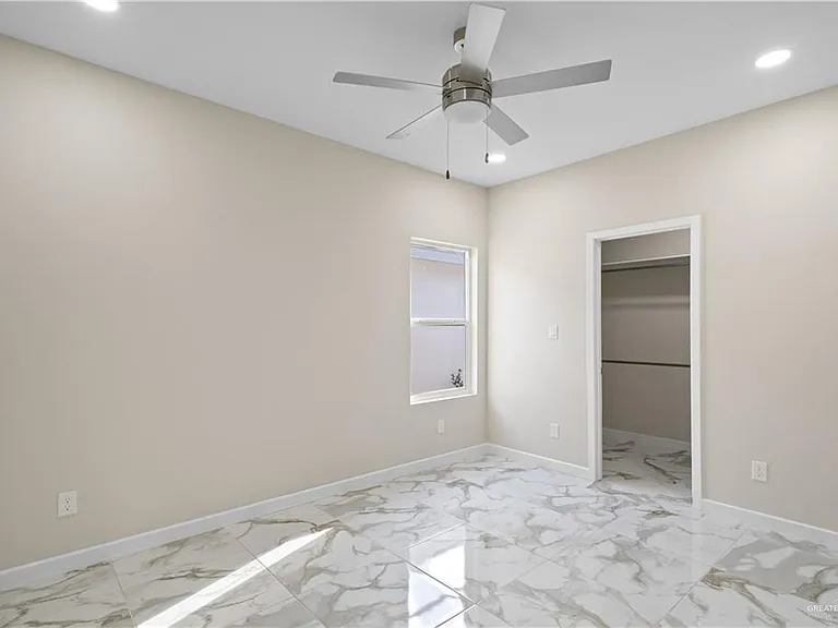 405 N Onyx Ave #1 — Photo 8