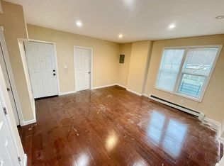 1601 Overing St #1F, Bronx, NY 10461