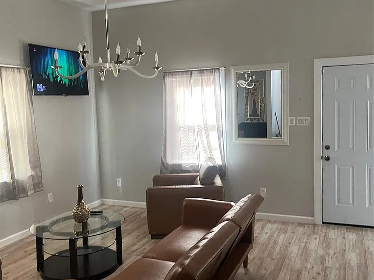 3209 Ennis St — Photo 10