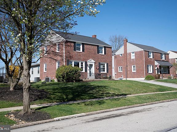 2nd image of 2632 Wendy Rd