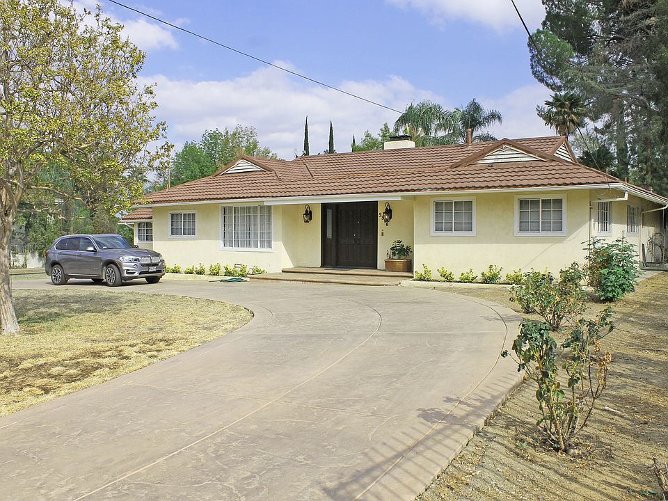 1st image of 5316 Vanalden Ave
