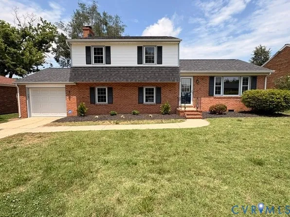 1110 Duke Of Gloucester St, Colonial Heights, VA 23834
