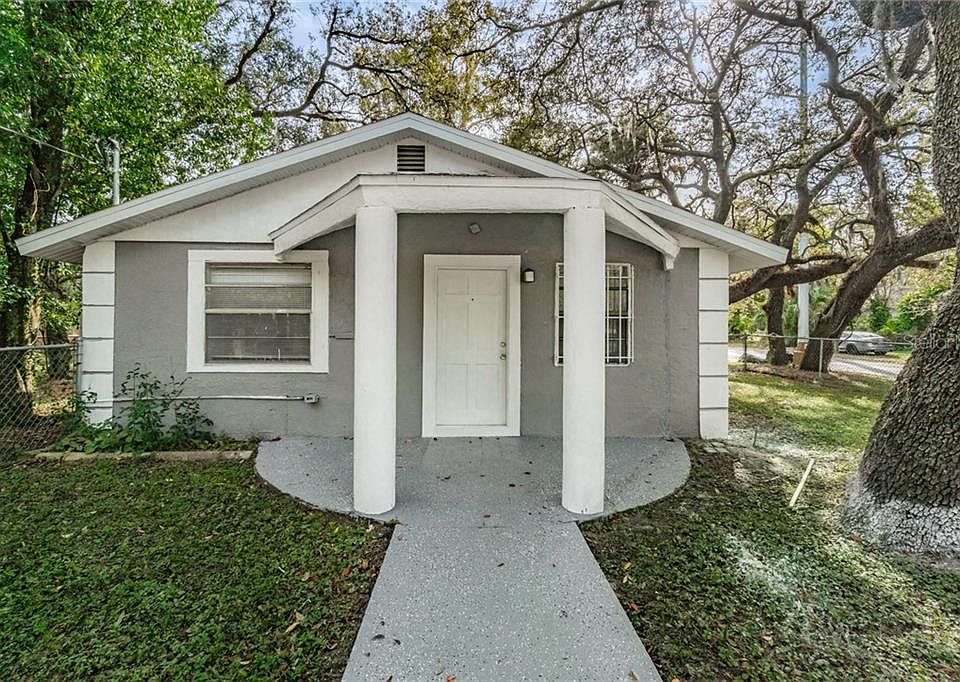 1st image of 3701 Deleuil Ave